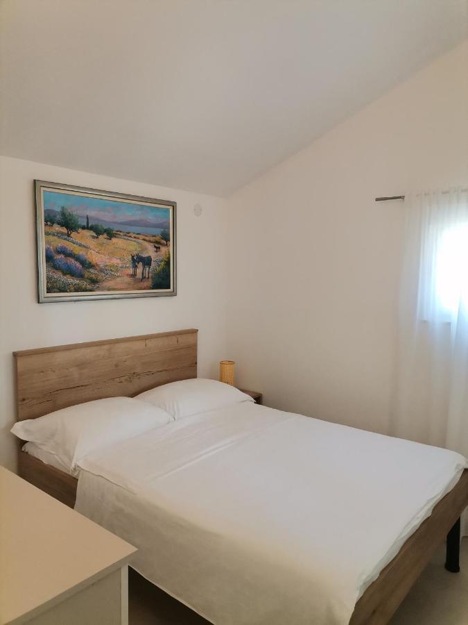 Holiday Batarelo Трогир Экстерьер фото